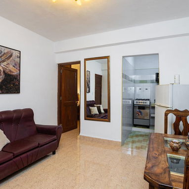 Alquiler de larga estancia en el vedado para estudiantes extranjeros 📍 Calle 25 entre 8 y 10 vedado - Img 127605881