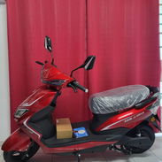 *MOTO 𝐄𝐋É𝐂𝐓𝐑𝐈𝐂𝐀 VEDCA🛵*    ⚙️ 𝐄𝐒𝐏𝐄𝐂𝐈𝐅𝐈𝐂𝐀𝐂𝐈𝐎𝐍𝐄𝐒 :  • 2000W - 60V/30A • batería - Img 55621028