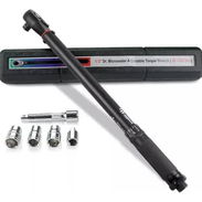 Llave torque ajustable. 20 - 230Nm incluye cubos 17mm - 19mm -  21mm - adaptador 3/8. 45  USD - Img 55234946