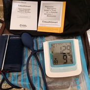 Para tomar la presión arterial digital marca HealthSmart viene con sus 4 pilas - Img 51580331