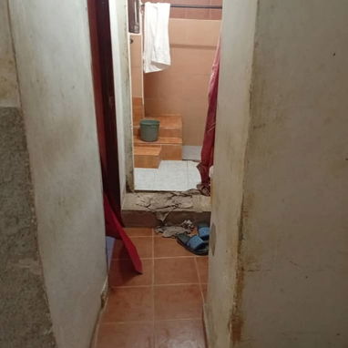Apartamento interior en venta en Santo Suárez. - 4/5