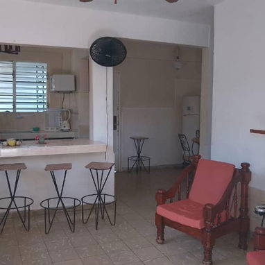 馃彔Casa De Renta En Guanabo. A 2 cuadras de la playa. 馃挼 Sin piscina 12 mil cup y con piscina 15 mil cup por noche - Img 118902046