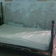 Se vende cama antigua - Img 55577986