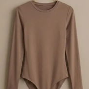 Body Pumiey Manga Larga en Tono Café Moca – Suavidad Premium - Talla XL - Img 57330053