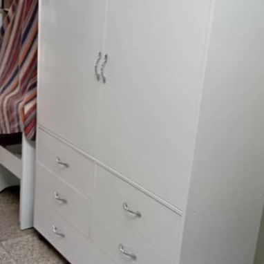 Closet - Img 113142067