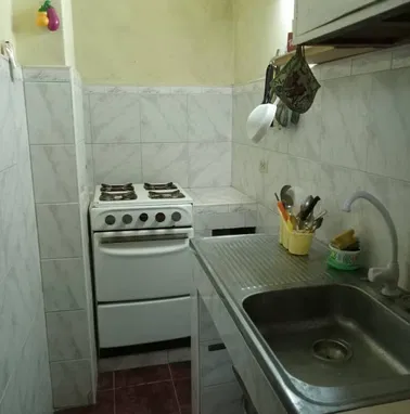 Nueva oportunidad!!! Venta de muy buen apartamento en Centro Habana. Zona céntrica! - Img 90076667
