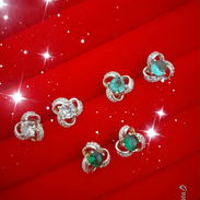 Aretes bonitos de flores con piedras Plata 925💚🤍🩶 - Img 57265820