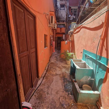 VENTA Casa Colonial 1870 en Habana Vieja · 3 cuartos · 98m² · Techos 5.70m · Reparada · $49,000 USD - Img 111859346
