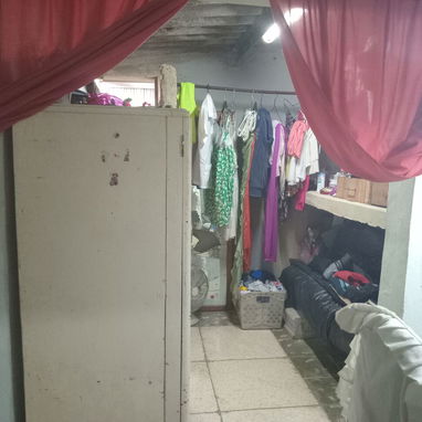 Vendo casa amplia o permuto x 2 - Img 106545884