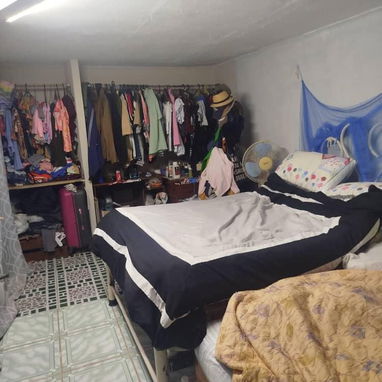 SE VENDE O SE PERMUTA APTO EN C.Habana EN CALLE LEALTAD A UNAS CUADRAS DEL AMEIJEIRAS* - Img 122071120