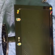 Vendo monitor de 19p para resolver con humedad en pantalla mensajería gratis - Img 55977697