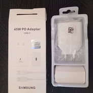 Cargador SAMSUNG de 45W, de carga SUPER RÁPIDA. Espiga redonda. Incluye cable tipo C. NUEVO!!!!!! - Img 55538652