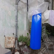 Saco de boxeo con base y guantes - Img 56177939