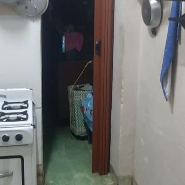 🚨🏠 ¡OPORTUNIDAD EN MARIANAO! 🏠🚨  💰 PRECIO: $6,500 USD 💰  📍 Zamora, Marianao, cerca del Hospital Militar 👀  ✨ Por - 6/10