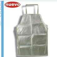 Delantal de fibra aramidica aluminizada para trabajos de soldadura - Img 54453568
