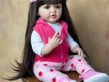 Hermosas muñecas realistas marca reborn de 22 y 24 pulgadas. Incluyen accesorios - Img 65212533