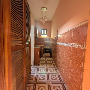 Apartamento capitalista en planta baja de 3 cuartos en Playa, La Sierra - Img 109827211