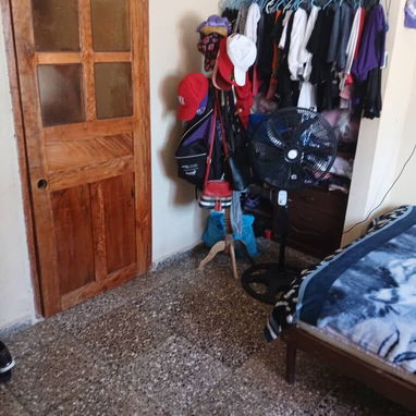 Vendo mi casa en el centro de Guanabacoa en 14.000usd - Img 125994726
