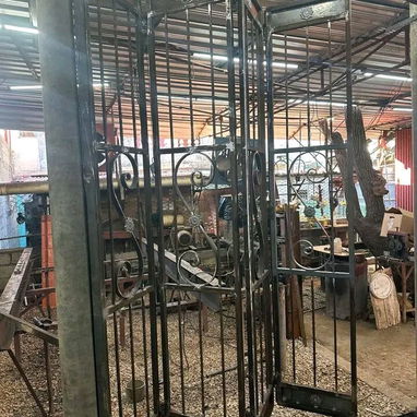 Reja de seguridad de cabillas cuadradas - Img 125935663