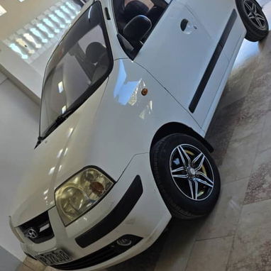 vendo o negocio Hyundai Atos 2009 pintura de fábrica - Img 119141978