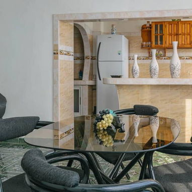 📱 Apartamento de Lujo con Vista al Mar y Paseos en Auto Clásico - Img 116115652