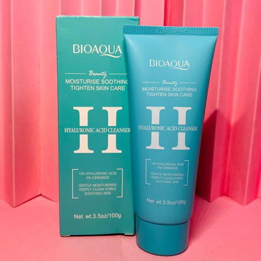 Tenemos productos de skincare, ropa. Contamos con mensajería y recogida al local - Img 124120696