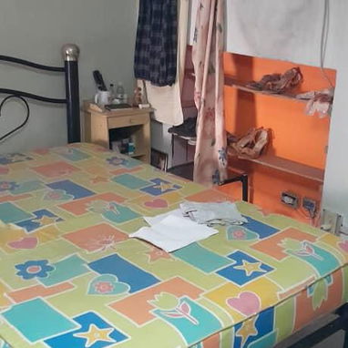 🏠 Casa en venta en Centro Habana, Galeano. Nunca se va la corriente, agua 24 horas y tiene gas de la calle - Img 121606352
