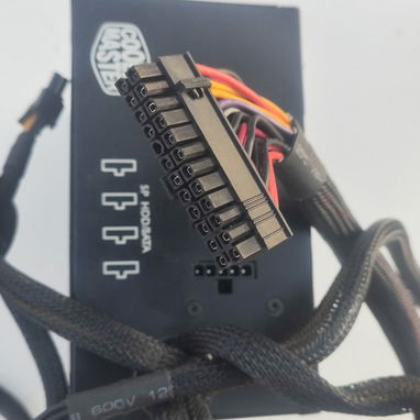 🚨🚨🚨GANGA: Fuente 750W Certificada a precio mínimo. SOLO HASTA EL 30 DE OCTUBRE 🚨🚨🚨 - 9/10