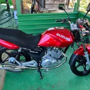 Moto Suzuki EN125 - Img 55829290