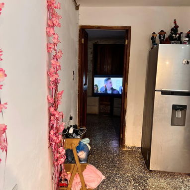Venta de apartamento interior en el vedado ,zona de letras - Img 113415208