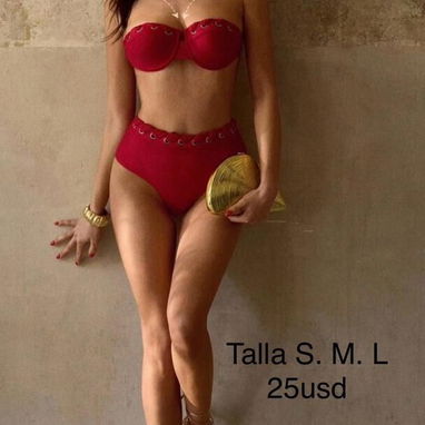 Bikinis - Img 121025540