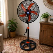 PRECIO 35 USD Ventilador de pedestal Marca Gold Crown - Img 56532208
