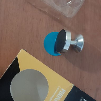 Soporte Magnético para colocar celulares - 2/3