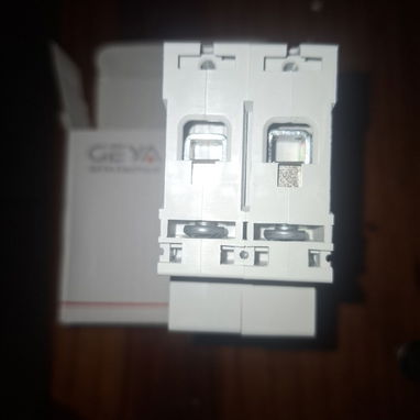 Breaker de CA de 63 amp - 3/3