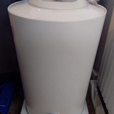 Calentador de agua 50L - 2/2