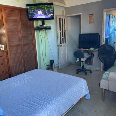 AMPLIA CASA INDEPENDIENTE EN VÍBORA PARK POR 45 000 !!! - 7/10