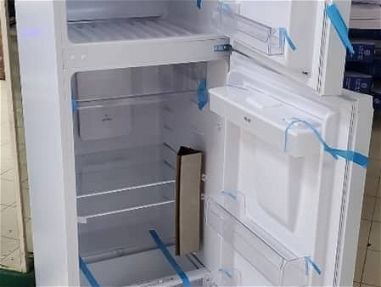 Refrigerador y nevera exhibidora vertical - Img 67382267
