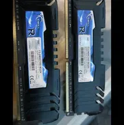 Vendo RAM DDR3 4 de 4GB cada una a 2400 Mhz total 16GB - Img 50729065