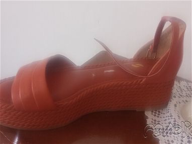 Vendo sandalias originales - Img 67155738