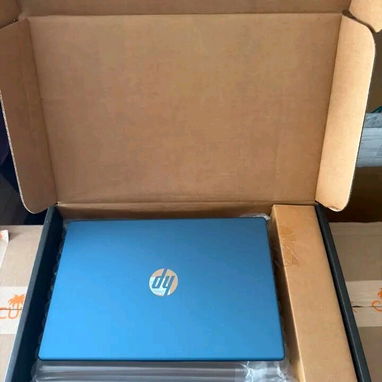 325USD LAPTOP HP NUEVA EN SU CAJA - 2/4