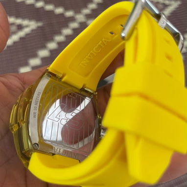 Reloj Invicta movimiento tipo Quartz. Nuevo en su caja - Img 126544665