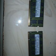 Vendo memoria de laptop 2 de 2gb y microprocesado intel mobile T4200 - Img 56647431