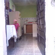 *REBAJA A $4500usd.  Se vende casa en Guanabacoa  puerta de calle - Img 45582957
