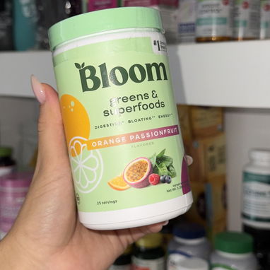 Jugos verdes incluyen probióticos varios sabores ( kiwi- limonada- melón - naranja frutal) - 3/4