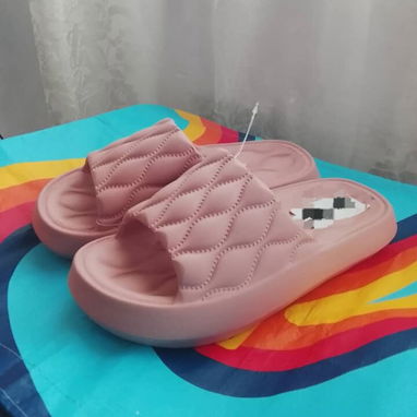 Chancletas nuevas a buen precio no dude en preguntar - 5/10
