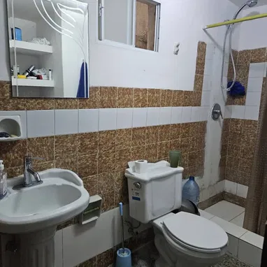 Venta de apartamento planta baja( el edificio no es capitalista) - Img 119377721
