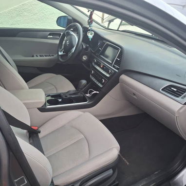 Hyundai sonata 2018 todo los papeles en regla listo para traspaso - 6/7