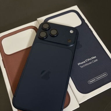 Vendo iPhone 17 pro Max DUAL sim física LIBRE DE FÁBRICA Azul 256 gb como nuevo 100 % batería - Img 125644034