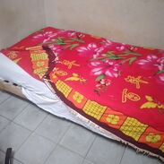 vendo cama personal con colchón de uso - Img 45420189