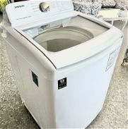 Vendo lavadora Samsung automática de 17KG de mínimo uso en perfecto estado y funcionamiento - Img 45934475